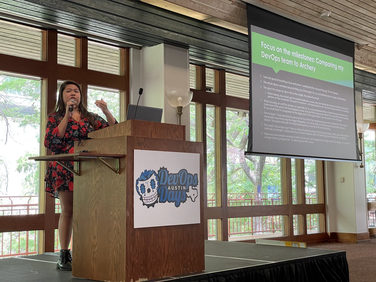 Describing #DevOps like Archery 🏹 

Expert archers don’t just shoot a million arrows - they adjust with each shot using immediate feedback.

<a href="/KimMyWithASpace/">Kim My C.</a> reflects on her lessons learned from working on siloed teams <a href="/DoDAustin/">DevOpsDays Austin</a> #DevOpsDays
