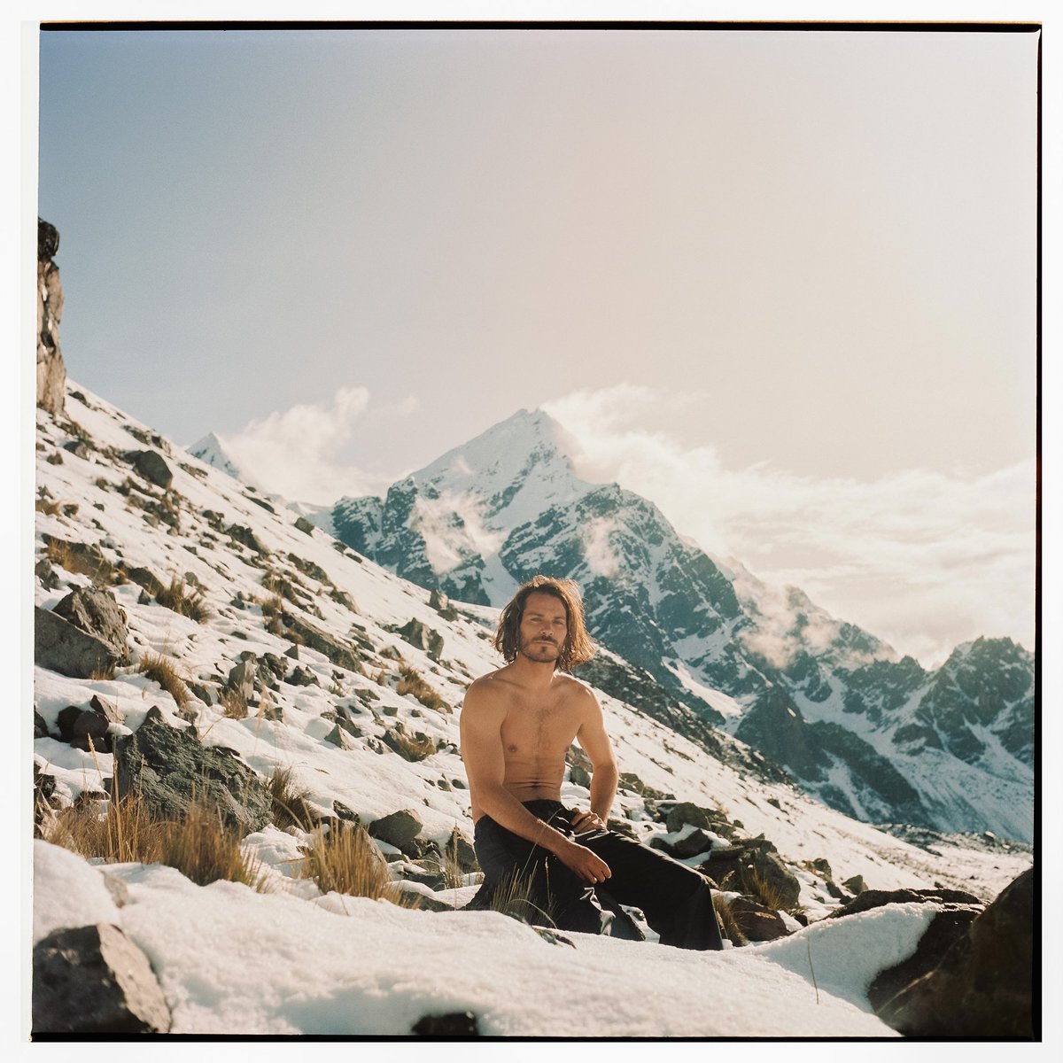 dompuerta's tweet photo. Hiking and camping with my best buddies in Perú. It doesn’t get much better than this. #kodak #yashicamat124g #portra400 https://t.co/dc2yp50ztP