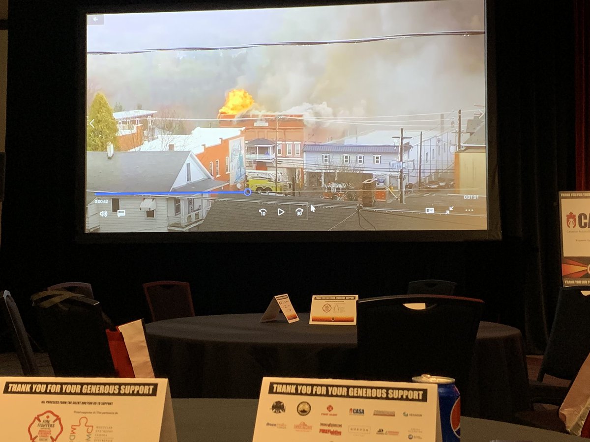 DuttonDFire's tweet photo. Another great class at @ONFireChiefs Conference with Phil Jose, retired Seattle Fire #readingsmoke #OAFC2022 #DuttonDunwich519 https://t.co/Ilh2ZOlvEv