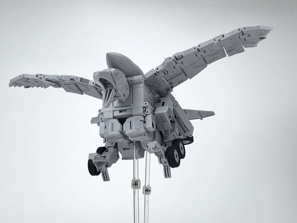 fans_hobby's tweet photo. MB-19 first test shot (made from actual moulds) - Bird Mode PART 1/3

#fanshobby #thirdpartytransformers #masterforce #powermaster #mb19 https://t.co/WuS1KDLB3P