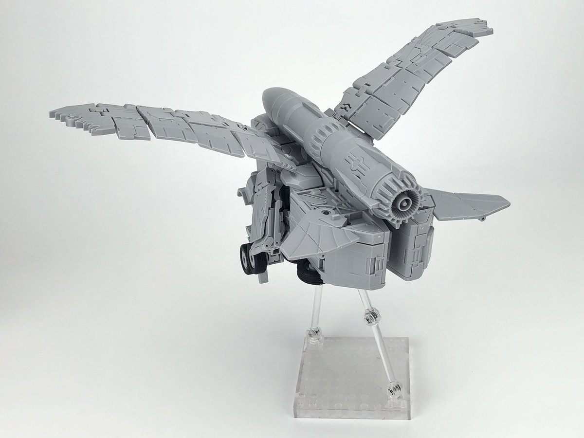 fans_hobby's tweet photo. MB-19 first test shot (made from actual moulds) - Bird Mode PART 1/3

#fanshobby #thirdpartytransformers #masterforce #powermaster #mb19 https://t.co/WuS1KDLB3P
