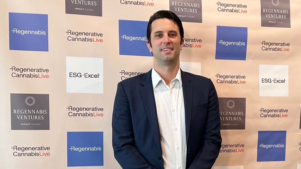 MarcuArora's tweet photo. Honored to have been invited to @RegCannabisLive

#DYK that crypto mining and cannabis cultivation are two of the most not-eco friendly industries?

We are grateful to be part of the discussion on global #cannabis issues 

#regenerativecannabislive https://t.co/N5q7vUlGja