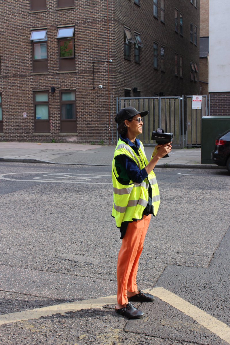AirRoadsHnps's tweet photo. @0jhl @metpoliceuk @MayorofLondon @hackneycouncil @cities_clean Thanks for joining us @0jhl and @metpoliceuk and of course all the parents and children who came to our #CommunityRoadwatch event on Downham Road today #StreetsForKids - 7 tickets will be issued for speeding (past school) and the traffic was slowed to a safe 20mph for a while… https://t.co/rpqCJTe2ne