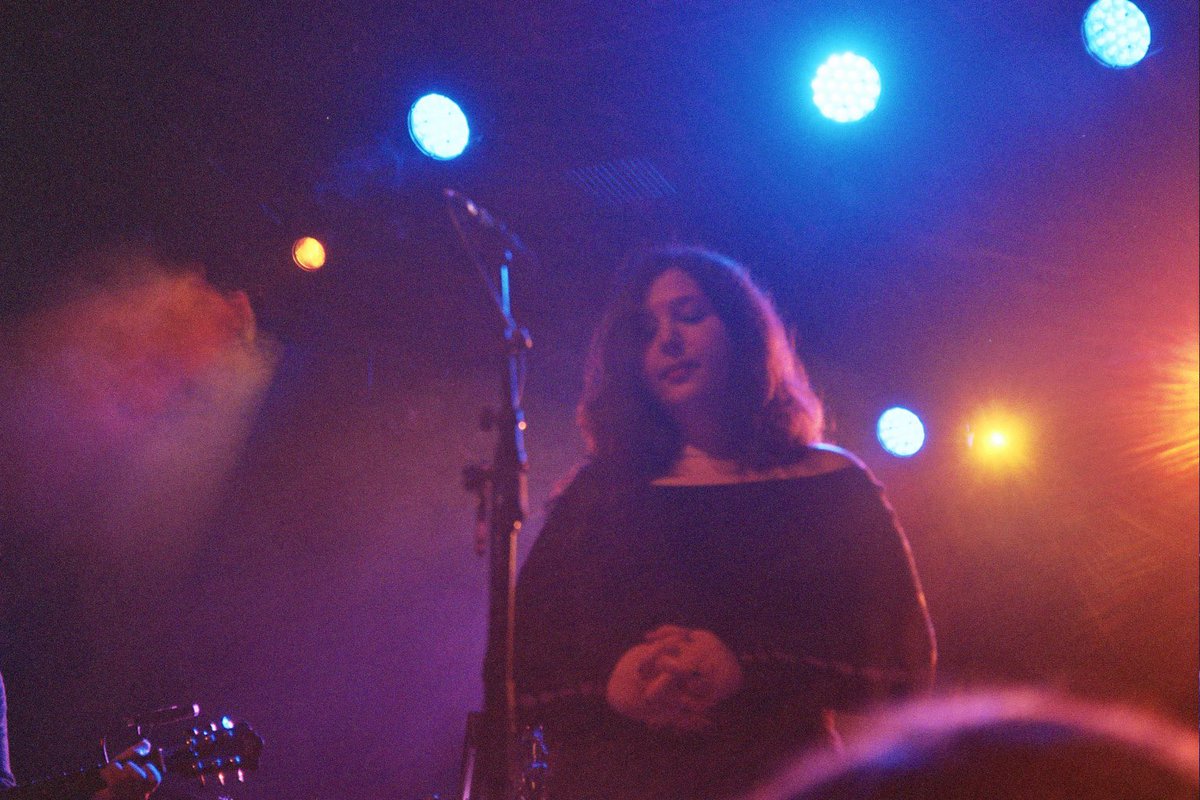 A Lucy dacus show on film 🫧