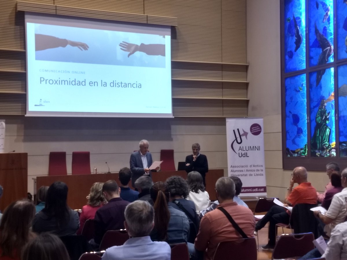 AlumniUdL's tweet photo. Millorant les #habilitats en #comunicació #online #Virtual
amb @FerranRamonC
‼️Respecte presencial requereix més:
👉#temps #atenció 👉#interactuar
👉 mostrar #emocions
👉compartir #senyals
👉ser #explicits
#softskills #teletreball #equips #laboral https://t.co/uzhm1pvcTw