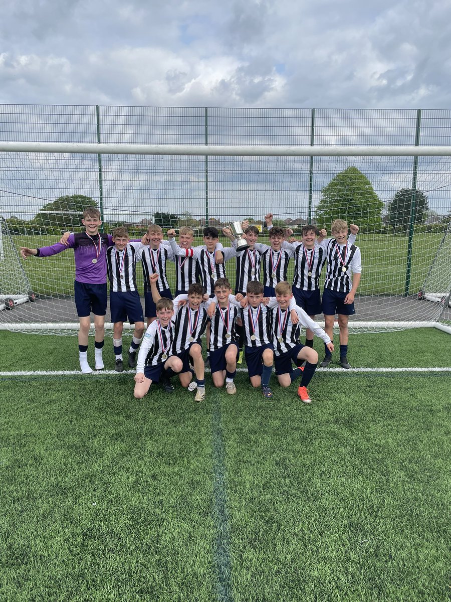 PE_GlenWin's tweet photo. Double trouble tonight - Year 10s winning the County Cup and Year 8s winning the Town Cup! We are so proud of you all! @WintonAcademyUL @UnitedSport1 #GWPEProud @samanthavineyGW @StuartIngram77 https://t.co/civmqysyZi