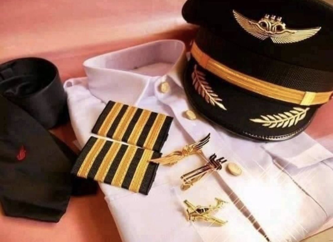 pilot__M's tweet photo. اليوم خميس..
والتاريخ خمسة..
والشهر خمسة..
أسأل الله لكم خمسة:
١-العفو
٢- والعافية
٣ -وراحة البال
٤- والسعادة
٥- والرزق الوفير 

🌹جمعتكم مباركه مقدما🌹

 #مشاعر_بخاطري_بقولها https://t.co/okmpspK34Q