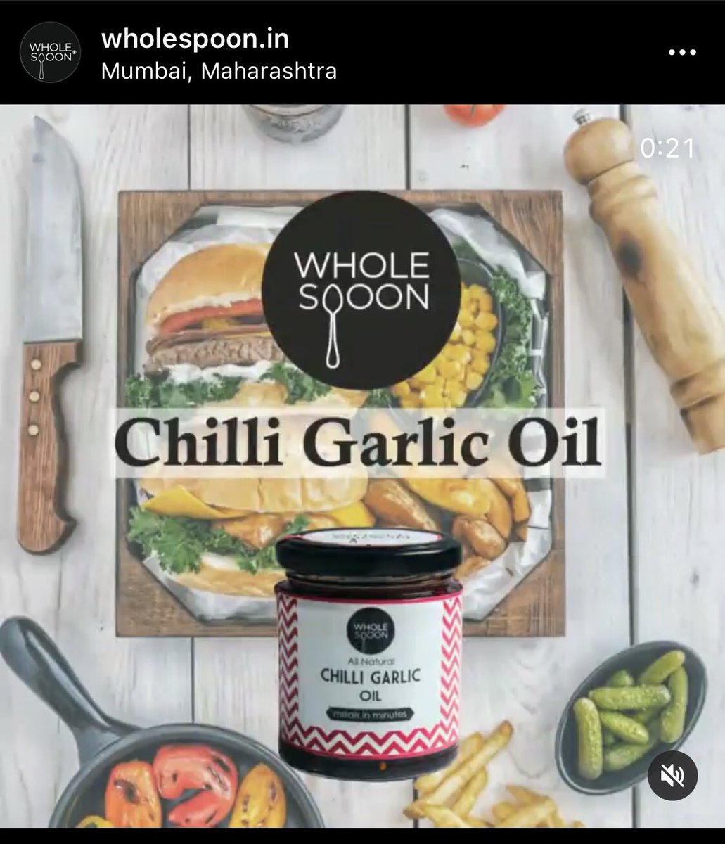 naitikdoshi87's tweet photo. @fukatgyaan @patcummins30 WS Chilli Oil on the house for the Knight. 100% local Mumbai product to go with all local delicacies https://t.co/UtLQJ0prpu