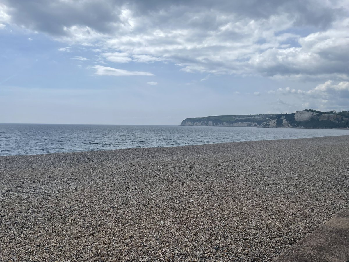 Natashawillis6's tweet photo. We are developing great pathways for professional working relationships and patient pathways across secondary and primary care mental health. A walk in Seaton with both community teams @DPT_NHS #callaborativeworking #ImprovingTogether #NHS #focusedpatientcentredcare🥰 https://t.co/ubtP4auE28
