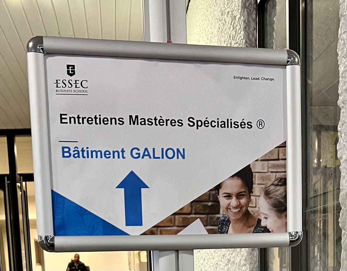 Toujours un plaisir de revenir à l’ESSEC; les années passent mais l’engouement et l’énergie des candidats restent intacts 💪
Merci pour ces échanges rafraîchissants et bon vent à tous 🙏🏽<a href="/essec/">ESSEC Business School</a> <a href="/ESSEC_MSMMD/">ESSEC MS® MMD</a> <a href="/essecalumni/">ESSEC Alumni</a>