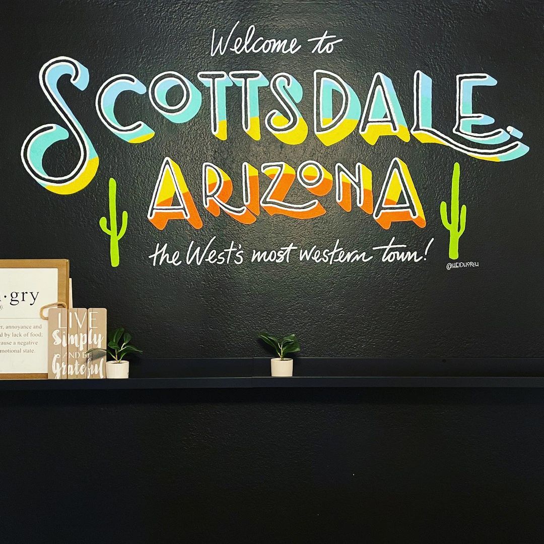 aaxatech's tweet photo. Cool projector application: Wall mural! Thank @heidhorch  for choosing #AAXAProjector and sending us the photos. Share your creative moments with us and use hashtag #MyAAXA to get featured! https://t.co/NsiWSSyGDy