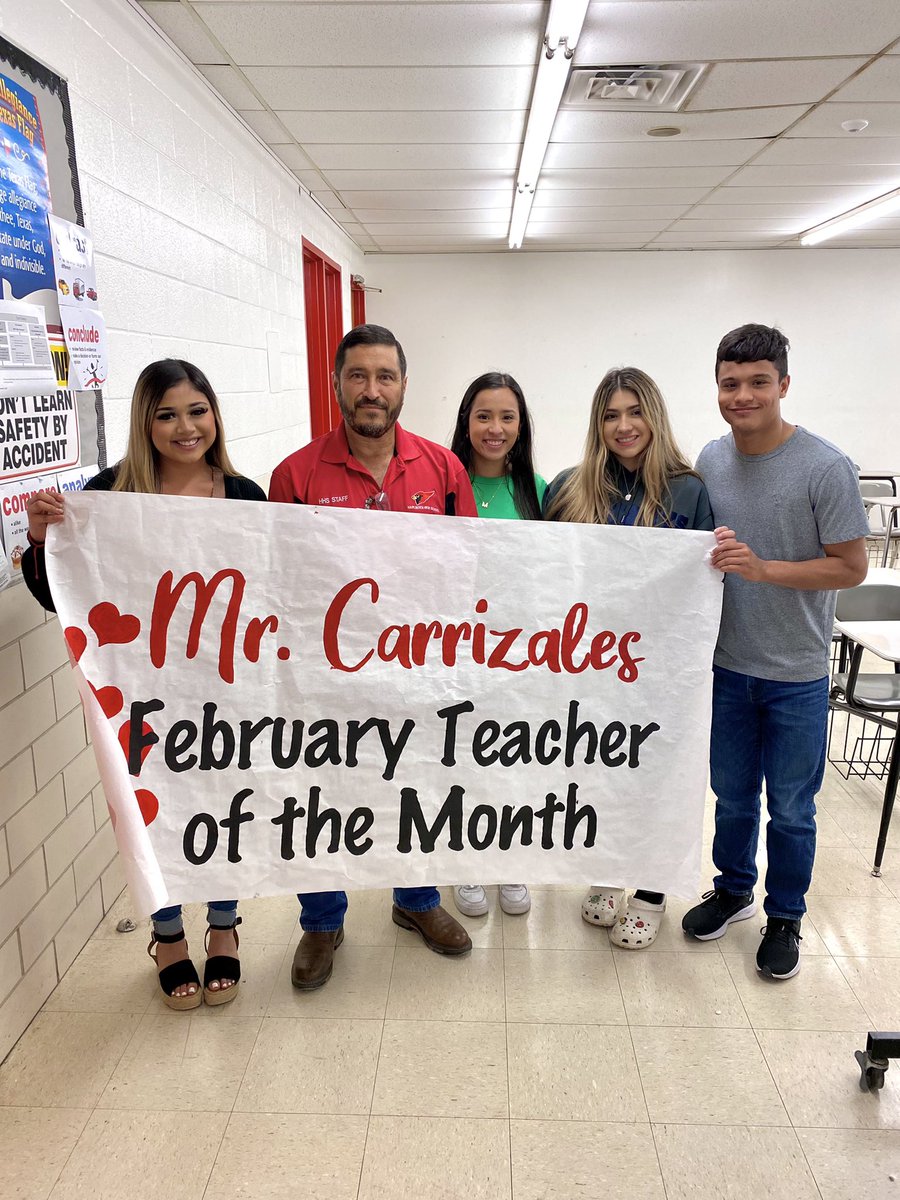 HarlingenStuCo's tweet photo. Congratulations to our Spring #TeacherOfTheMonth !! 
Thank you for all that you do 🍎📚 https://t.co/0oAVB5fipB