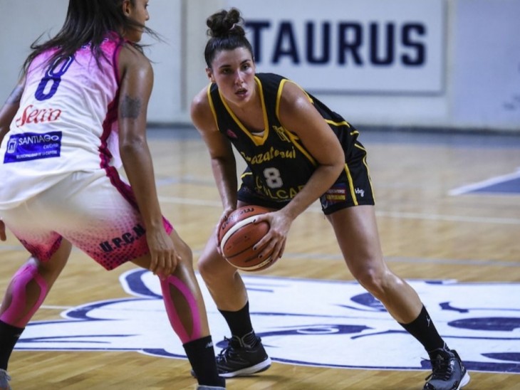 🎙️ <a href="/_nachaperez/">Natacha Perez</a>: “Berazategui siempre va por todo”.

🏀 Berazategui quiere conquistar América y con ese objetivo repatrió la jerarquía de Nacha Pérez. Hoy, desde las 18, el camino ante Santa María.

📝 Detalles y declaraciones: bit.ly/38cDyAK
