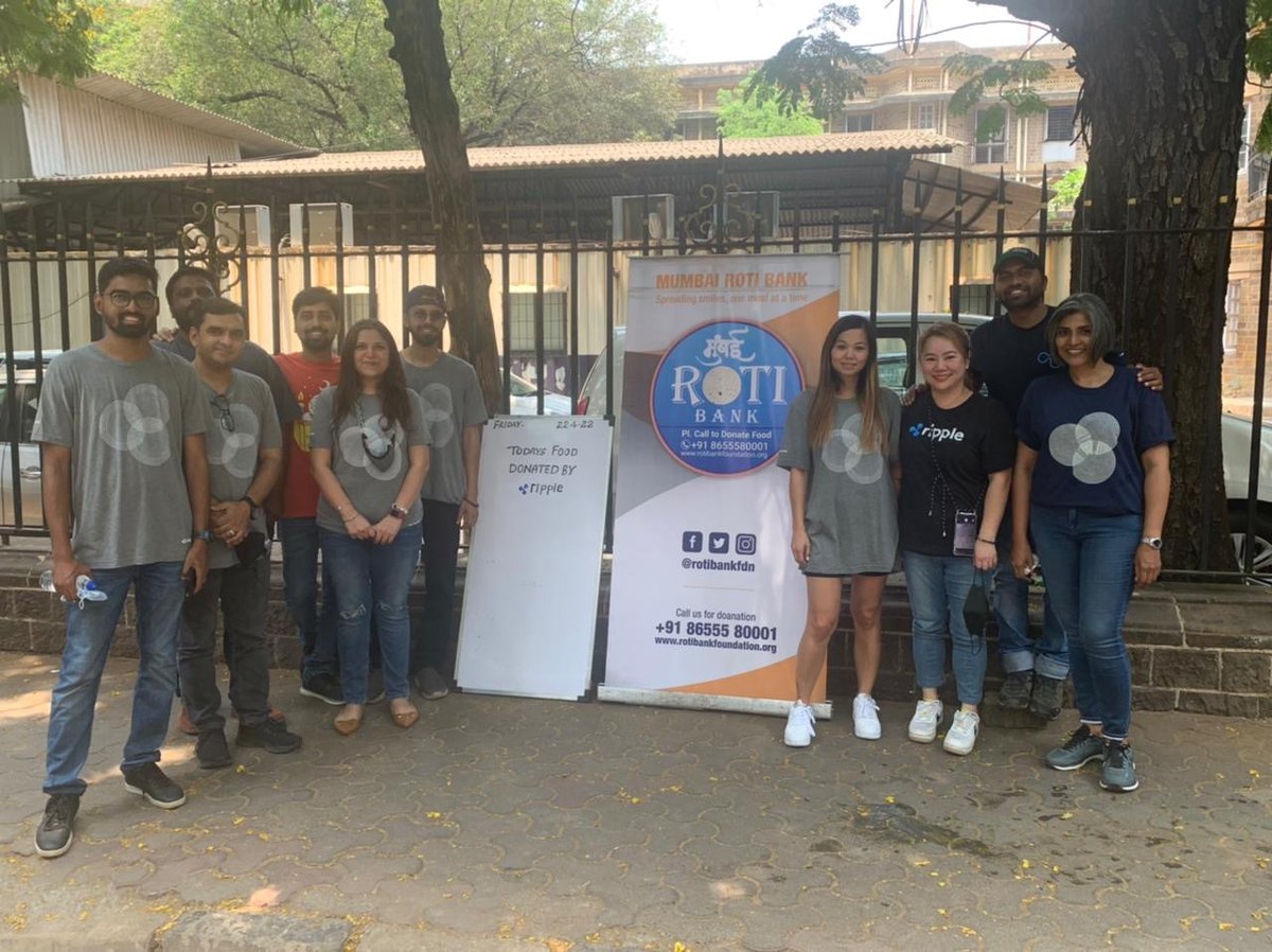 Ripple's tweet photo. Ripplers in Mumbai recently volunteered with @rotibankFdn to hand out 1,000 fresh meals to those in need.

Our employees are committed to creating a positive impact on their communities around the world. #RippleImpact #RippleLife https://t.co/FwI7OJoJgA