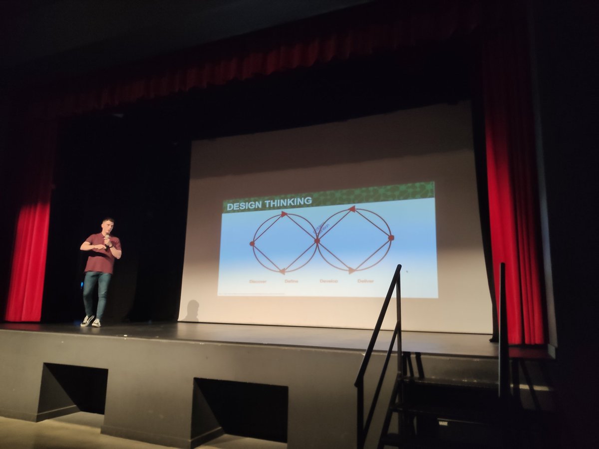 Planeta STEM tweet media