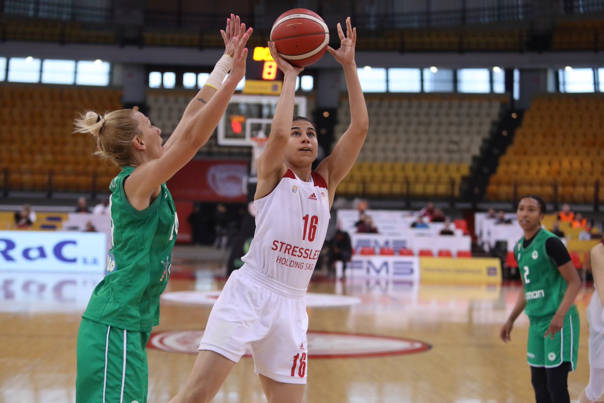 HellenicBF's tweet photo. A1 Γυναικών: Ολυμπιακός-Παναθηναϊκός 45-60 (30') #1stFinal #HellasBasketball #womenbasketball #olympiacosVSpanathinaikos https://t.co/LX3UKZueIL