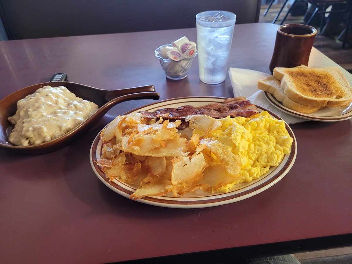 DerekAWagner's tweet photo. I'm about to put a hurtin on this breakfast!!

#cheatmeal
#bacon 
#breakfast 
#eggs https://t.co/XwRwvjXOwB