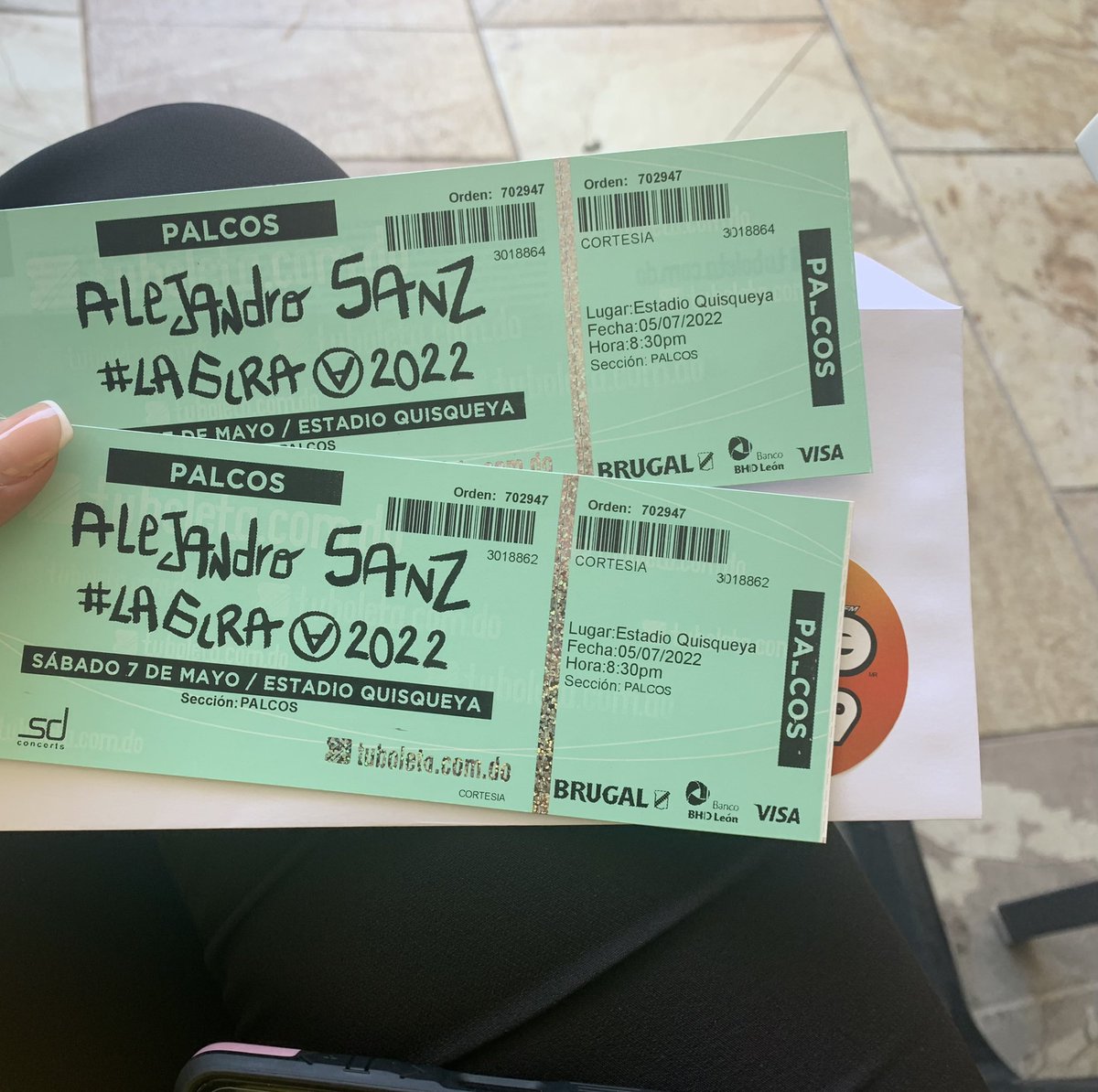 Carlajfp17's tweet photo. @exa969fm Gracias!!!!!!! 🤩🤩🤩 https://t.co/WCuwvlW1Zm