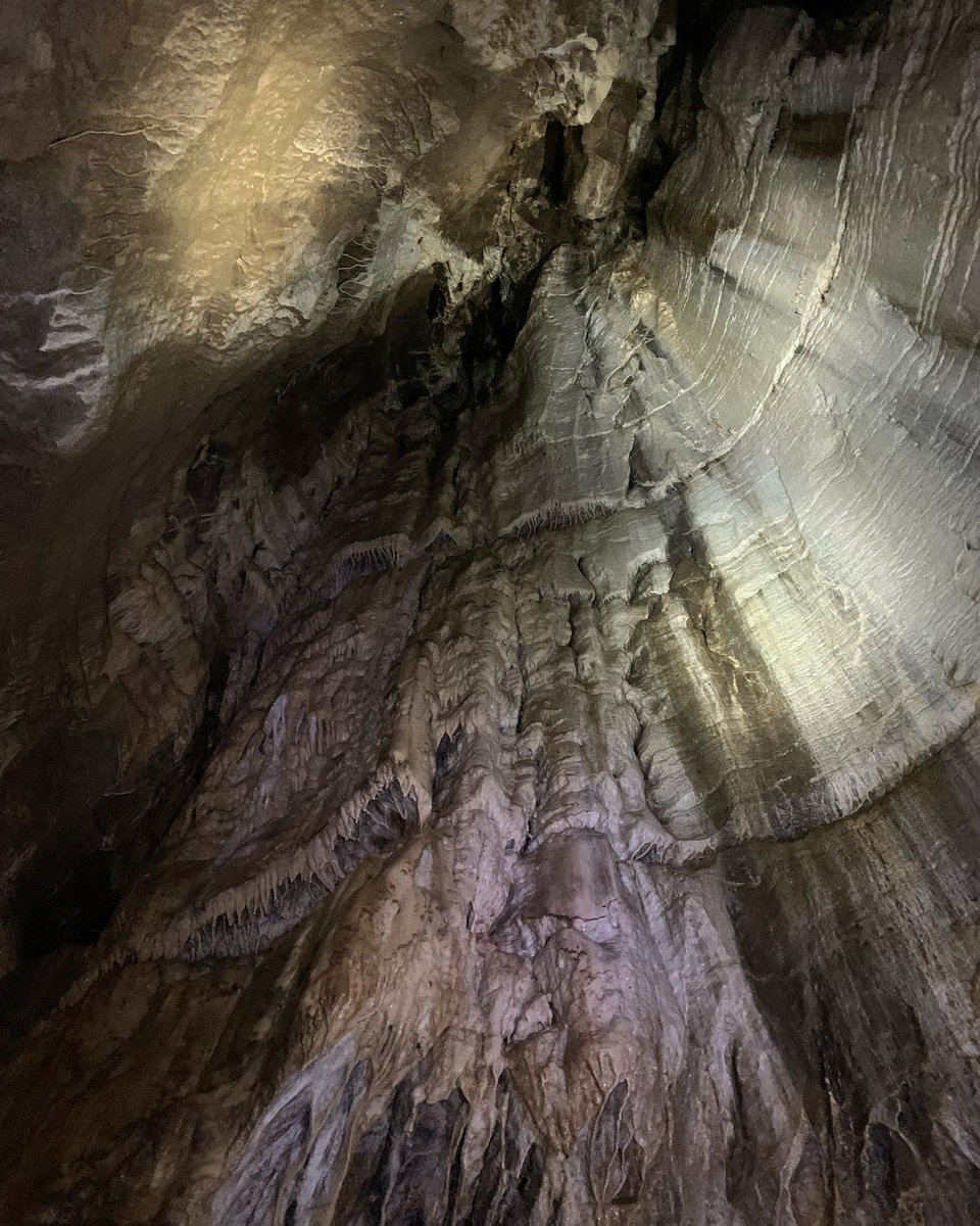 W82Matt's tweet photo. Great day at work taking a group into Giants Hole looking at speleothems, cave formation and karst landscapes. #caves #landscape #limstone #geology #geography @BNAscience @BritishCaving @peakdistrict https://t.co/9A9S7eWhm6