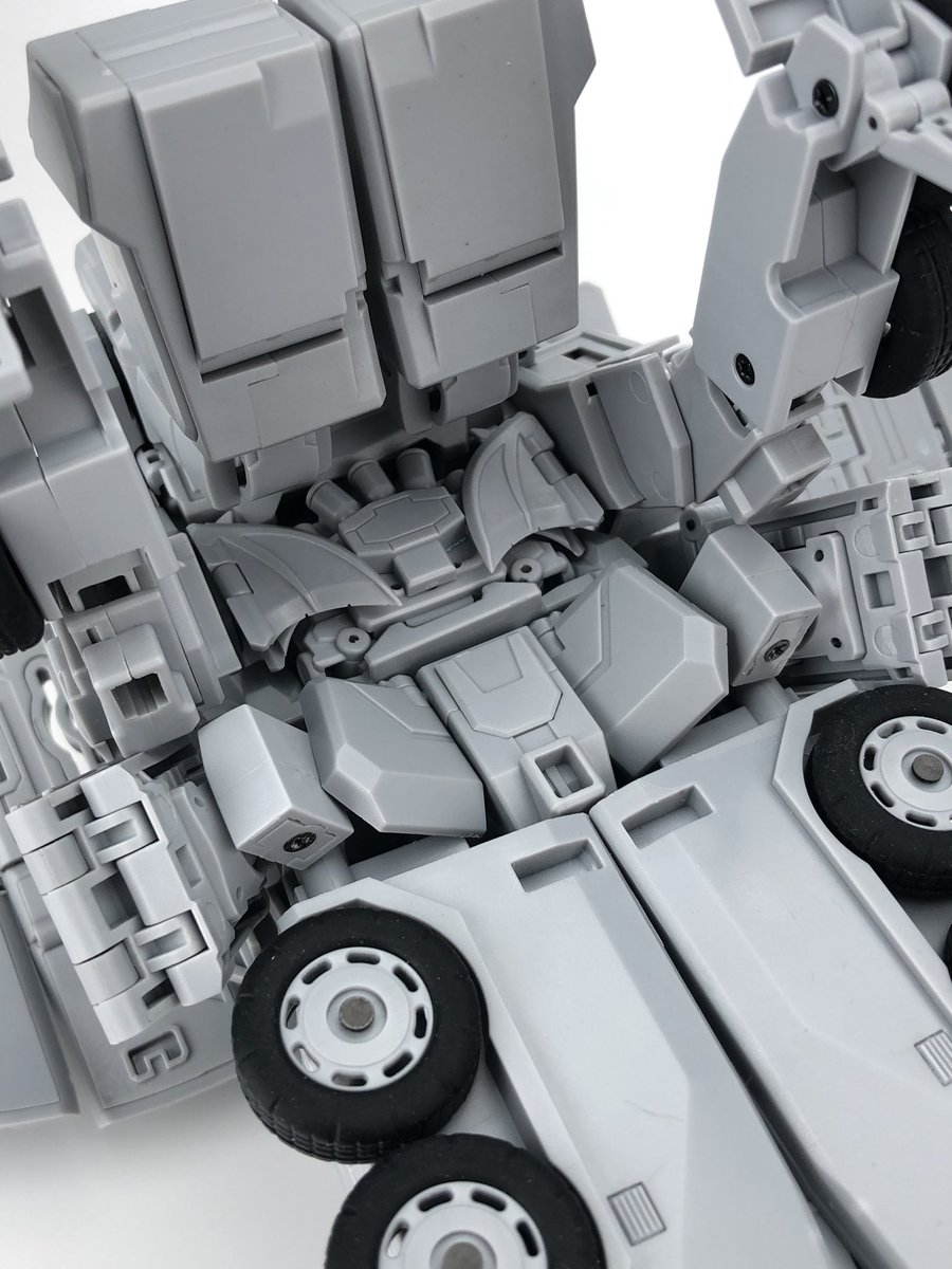 fans_hobby's tweet photo. MB-19 first test shot (made from actual moulds) - Bird Mode PART 2/3

#fanshobby #thirdpartytransformers #masterforce #powermaster #mb19 https://t.co/IQLRRgF2LT