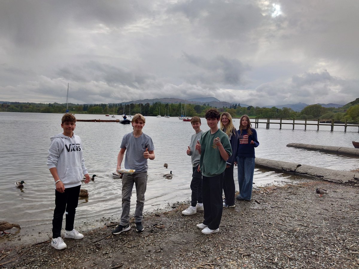 MonktonCCF's tweet photo. #MonktonYear10 have arrived in Ambleside ready for #MonktonMountainChallenge https://t.co/5Pznd3VByy