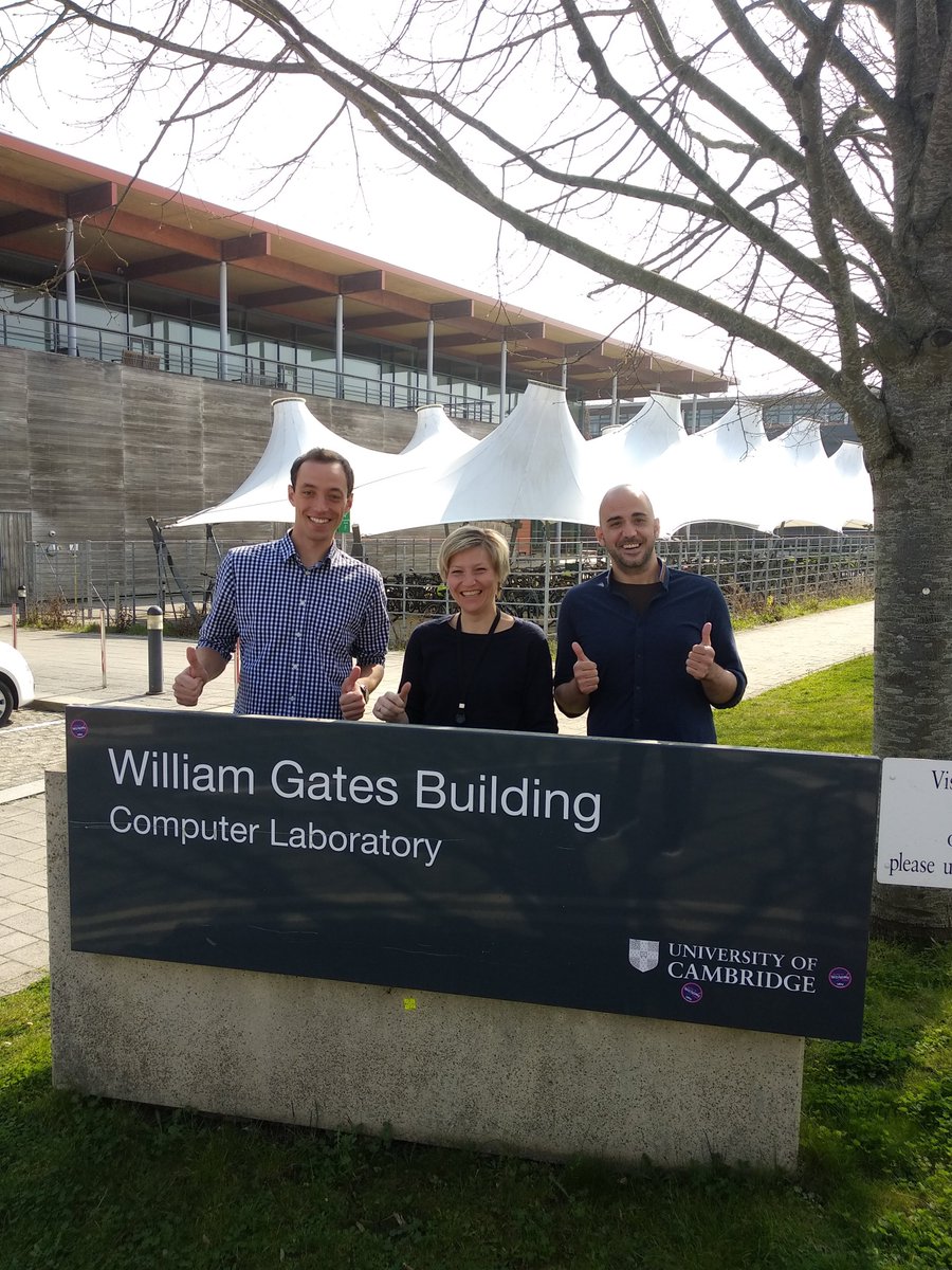 InfoAsef's tweet photo. "What an excellent learning experience!" The 2020 #ASEFFellow 𝗚𝗮𝘀̌𝗽𝗲𝗿 𝗣𝗼𝗱𝗼𝗯𝗻𝗶𝗸 has just completed his research visit at the University of Cambridge, UK, where he worked in 𝗣𝗿𝗼𝗳 𝗗𝗿 𝗠𝗮𝘁𝗲𝗷𝗮 𝗝𝗮𝗺𝗻𝗶𝗸's lab on a medical imaging project. https://t.co/aQu95kEoMI