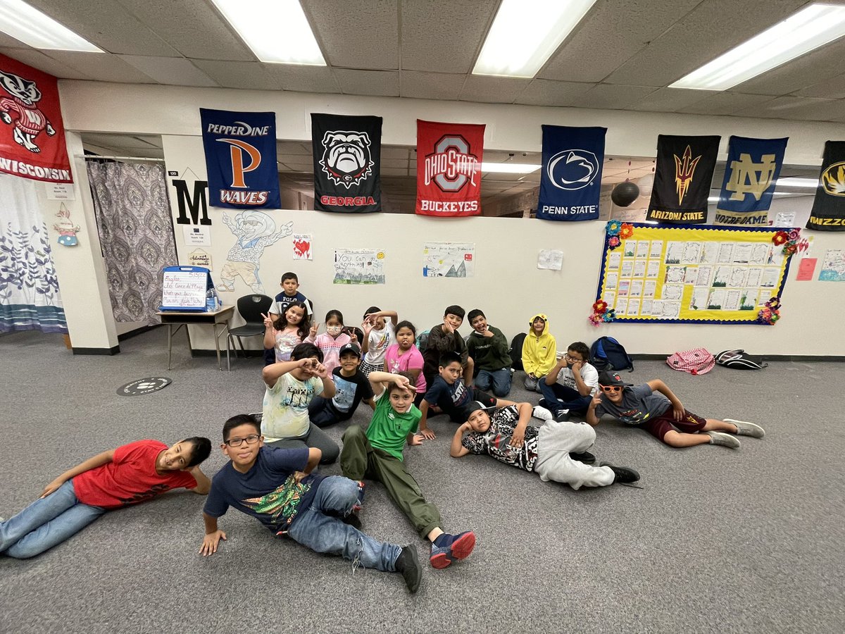 MrsMagallanes_'s tweet photo. we are so proud of our 5th grade @OdomEagles who are taking their STAAR tests next week! we were excited to make posters to help encourage them! https://t.co/q0RC5y6VbN