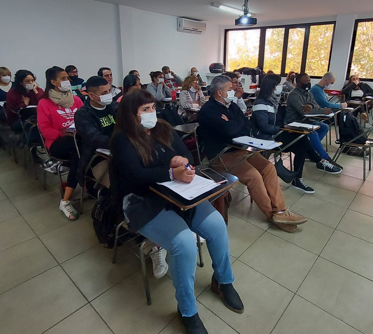 SindicatoDSalud's tweet photo. #SAMO365
#AHORA en el @InstitutodelSSP clase 7 del Curso de SAMO Nivel I
Comision l y ll
📝 Nueva Plataforma HPGD
@NovionClaudia
Maite Charterina
Lucila Moreno
#CapacitandoElPresente📚
#PensandoEnElFuturo💻 https://t.co/qNRtIapPYj