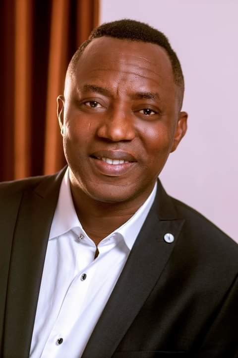 TheeAmg's tweet photo. The simple reason I be posting about Sowore is because Sowore is just the perfect candidate for the presidential position. I want y'all to see this. I don't want us making the wrong choices anymore. Sowore for President #2023Elections https://t.co/9eDt3HItAx