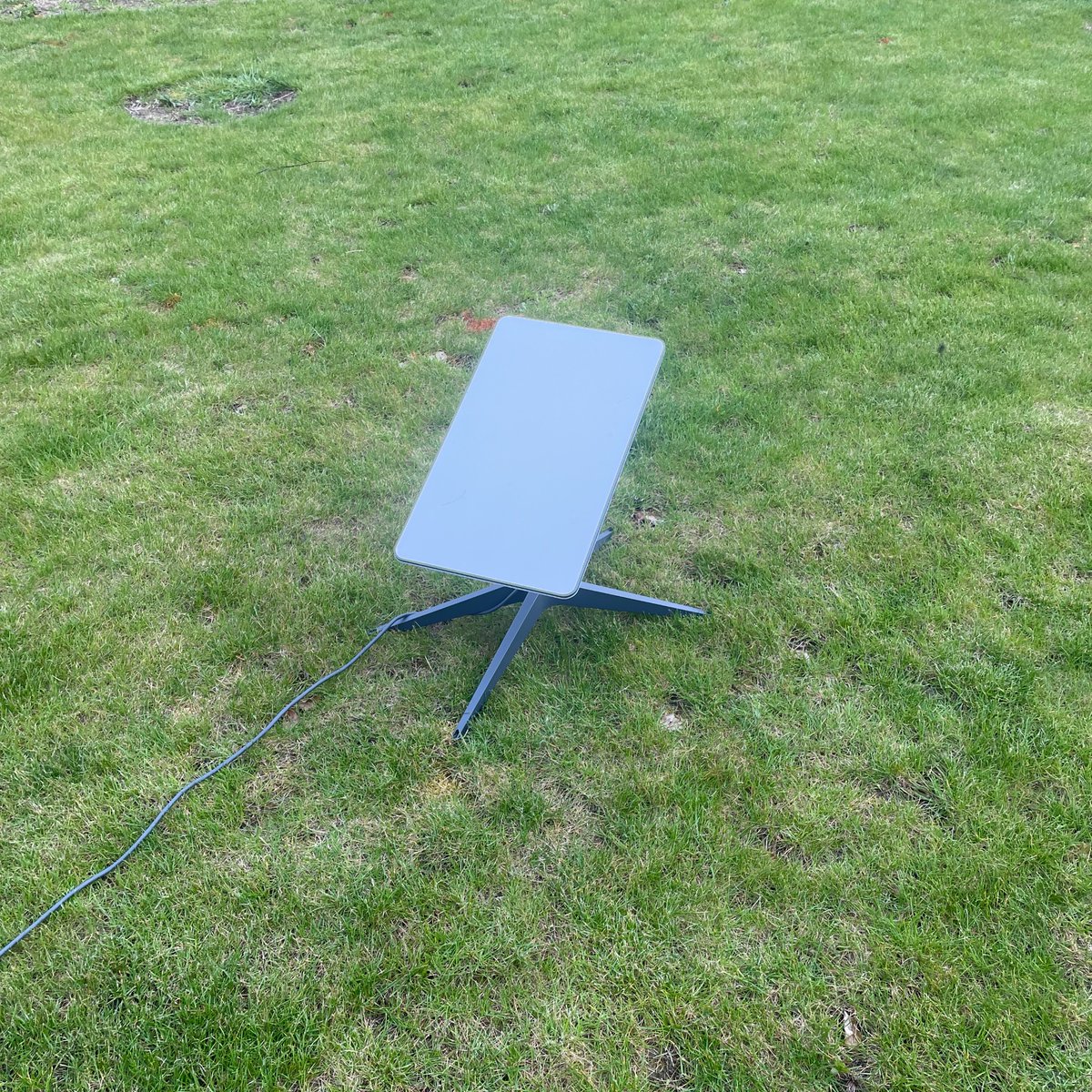 I for one praise our new overlord Elon Musk. He fixed my crap internet.