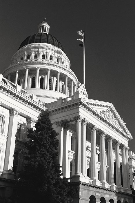 AndyMoine's tweet photo. New artwork for sale! - "Black and White Photo of California State Capitol Building in Sacramento California" - https://t.co/iRCfUS9nQJ @fineartamerica https://t.co/pVUYLorB71