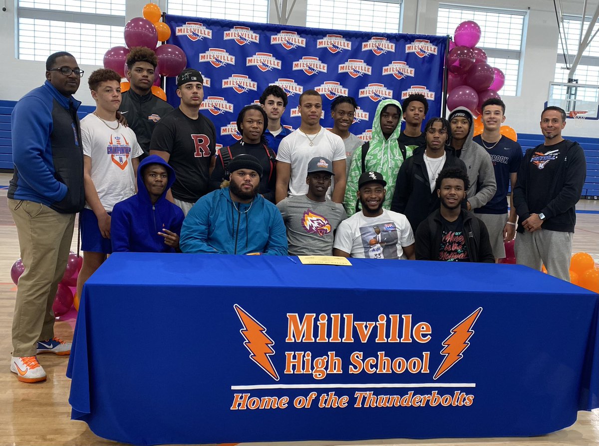 Millville HS Football tweet media