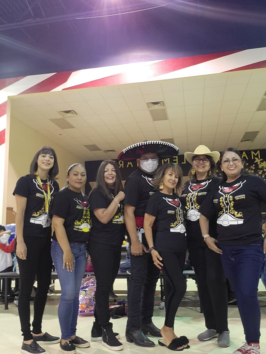 HeatherLopezFME's tweet photo. Thank you La Pila for the delicious lunch. #FMEUniversity #WeAreClint #FMEpride #GameOn #VivaClintPreK #FmePrekGameOn https://t.co/itHX7zt0gD