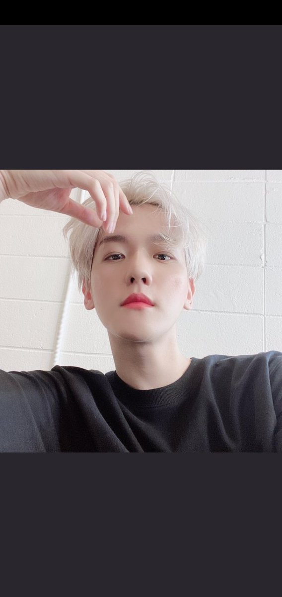IIndryani27's tweet photo. Happy birthday🎊🎉🎂, I pray that you are always healthy, always given happiness, and you continue to be who you really are. I am waiting for you, don't forget to eat.
Enjoy every moment there is,If you feel lonely come we are there for you anytime. I love you ❤️ @B_hundred_Hyun https://t.co/U1OlxJDuGC