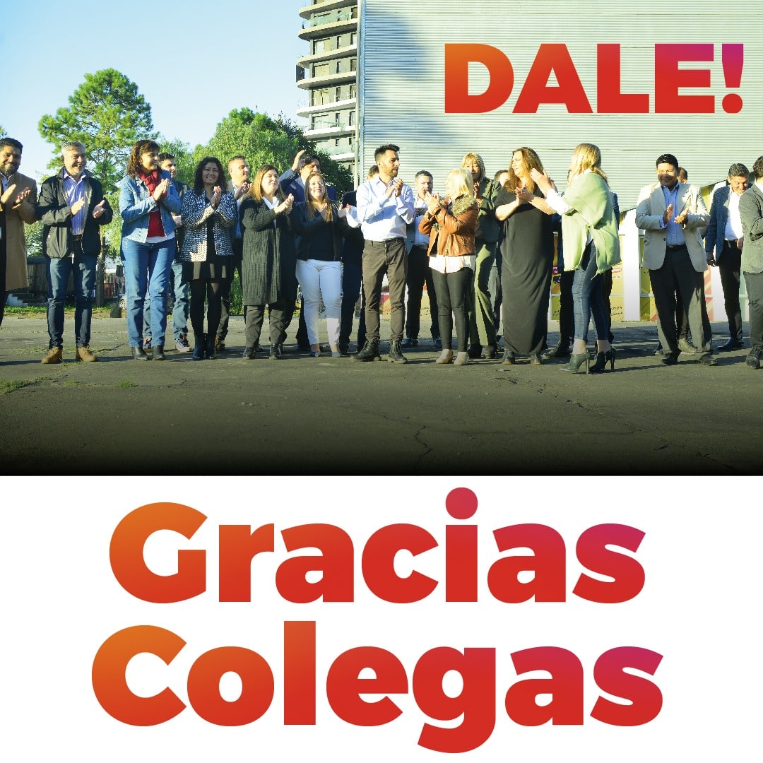 DialogoCAAL's tweet photo. Gracias a todos los colegas que se acercaron a votar, nos apoyaron en la campaña y nos eligieron 🙌🏼

Hoy nosotros vivimos una fiesta democrática 😀

Hemos ganado más que una elección: la cercanía y el respeto de los abogados ✅ https://t.co/Mm2zgTrN2q