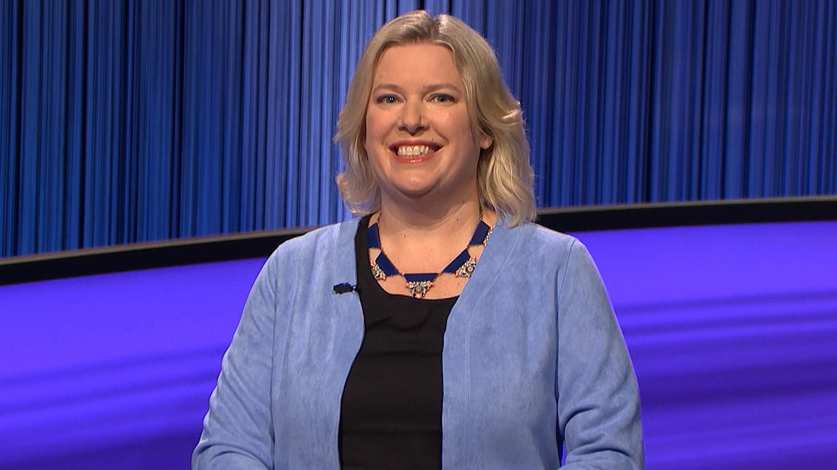 OneEclecticMom's tweet photo. Jeopardy Contestant Fashion 5/5/22
Sarah Snider
Wow, this necklace is incredible!! I love the color and texture of the light blue jacket as well. (I'd like to know if there is a story/meaning behind the necklace design or if it just looks cool!) 
#Jeopardy https://t.co/Nrjv0lcumu