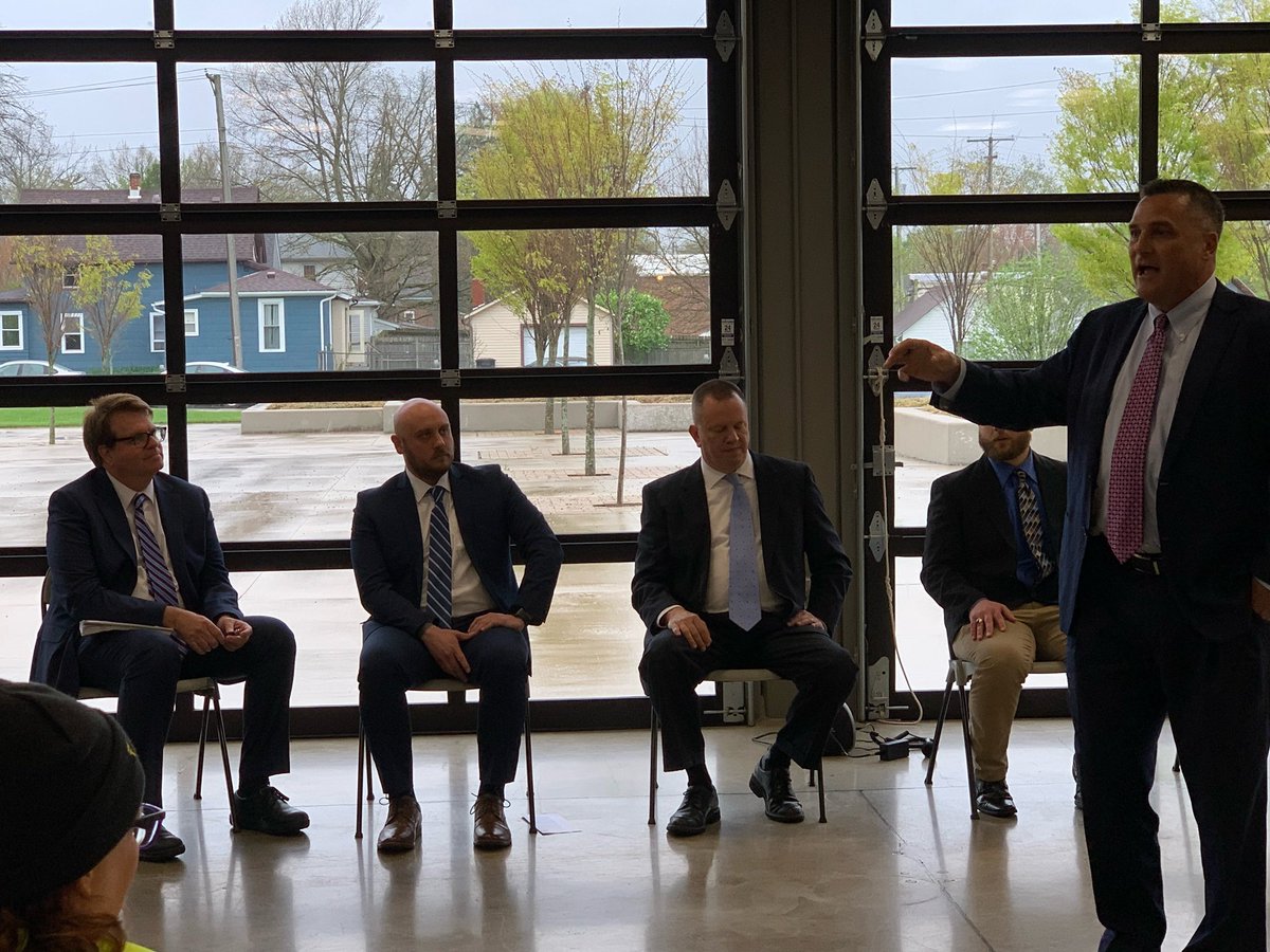 gomcdermott's tweet photo. Here’s @tommcdermottjr at the Town Hall Tour stop in Fort Wayne tonight connecting with voters. Even the @LPNational showed up. Wait… look there’s the empty chairs for @SenToddYoung and @RepJimBanks #NoShows #WhatAreYouAfraidOfTodd #BeatingToddYoungOneStopataTime https://t.co/3qWErpHm5k
