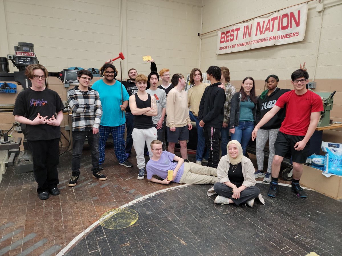 EngineeringCTC's tweet photo. Another year down! Great things in the future will be happening by these students! https://t.co/hump4DnKfL