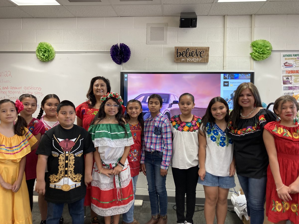 See_Boston's tweet photo. Spirit week continues at Sheely Farms with Culture Awareness Day! We had an opportunity to reflect on and celebrate the rich history, cultures, and contributions of all of our treasures! #ALLmeansALL #SheelyPride #ProudPrincipal @TollesonESD #ThisisWHATweDO #Tolleson #itMATTERS https://t.co/kALn0d1n5C