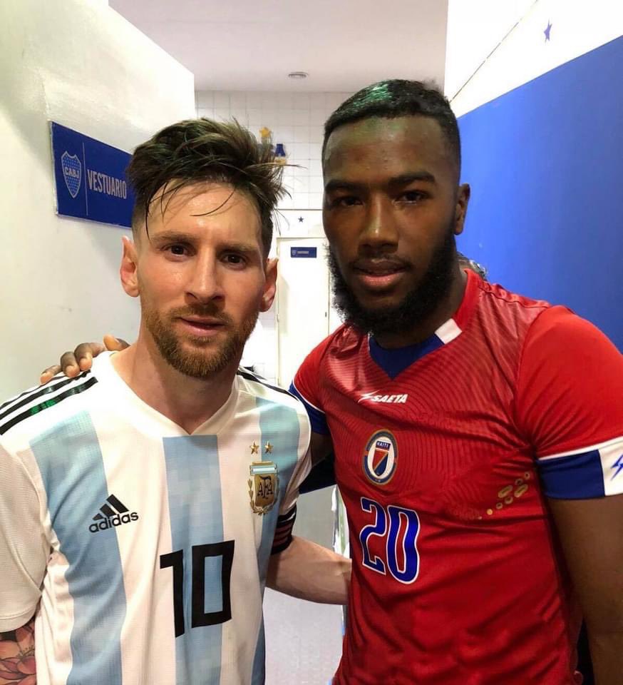 📸 #TBT 

Leo Messi 🇦🇷 x 🇭🇹 Duckens Nazon