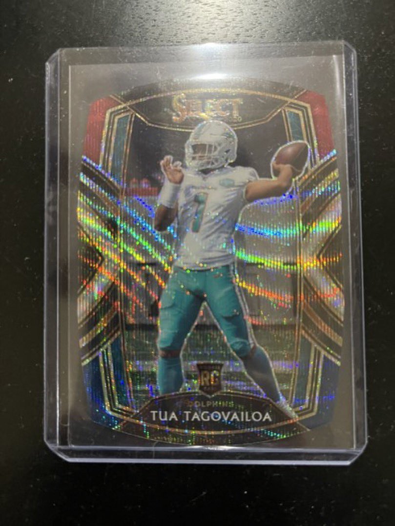 ***NEW LOGO GIVEAWAY***

TLC was built in hopes to be able to give back to our Fins Community in anyway we can &amp; This is a start! 

2020 Panini Select TriColor Tua Rookie Card

RETWEET this post &amp; FOLLOW (@TuaLiveCrew) &amp; ur entered!

Lets pick the winner on Friday 5/12/22
#FinsUp