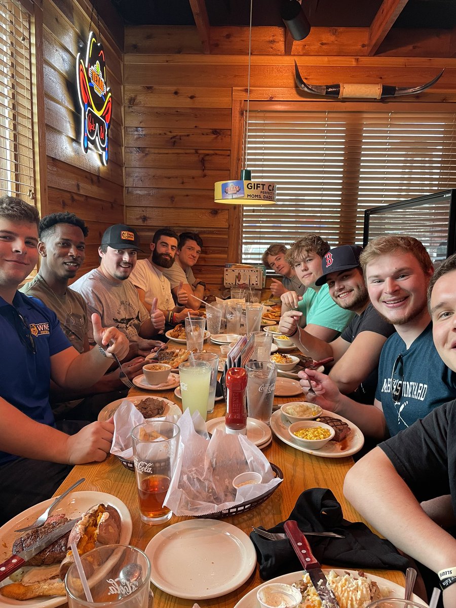 WNEFB's tweet photo. The winners of the 2022 @WNEFB Spring semester long competition- Team Redzone Targets 🏆 🏆

#TOUGHNE22 https://t.co/sDeZhs9eqY