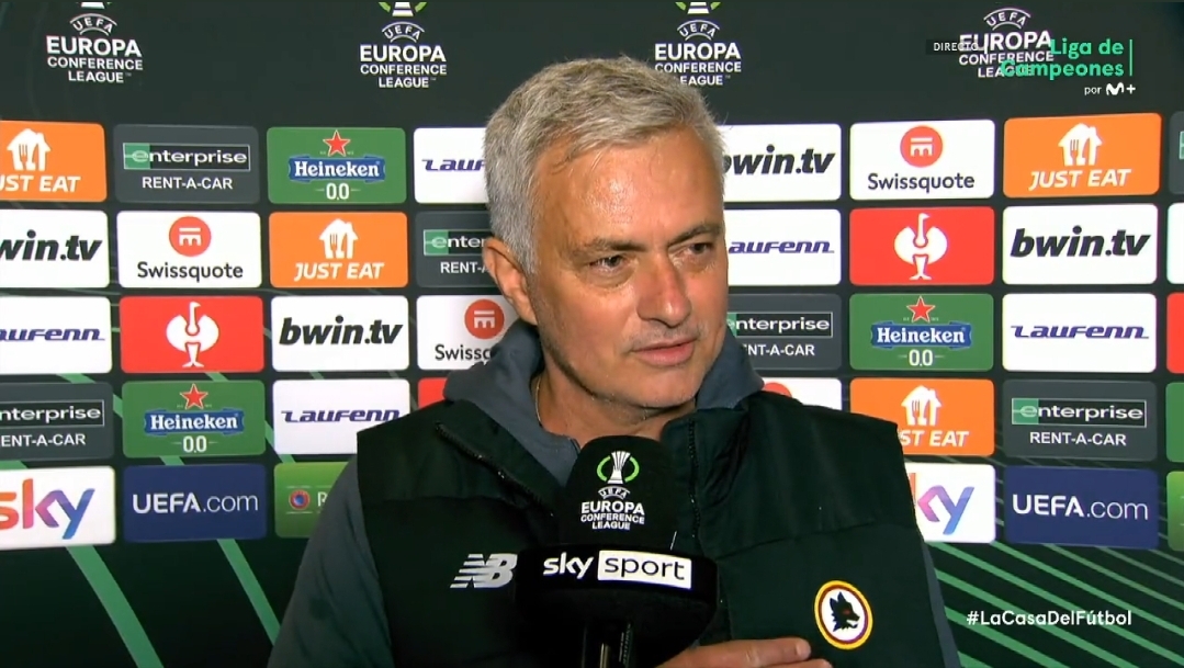 MadridXtra's tweet photo. 🎙| Mourinho after the #UECL semifinal: "If you give me the opportunity I want to say something... a club that I keep inside my heart, a coach who is a friend of mine.. grande Real Madrid! And grande Carletto!" @SkySport https://t.co/bqGwtdXBb4