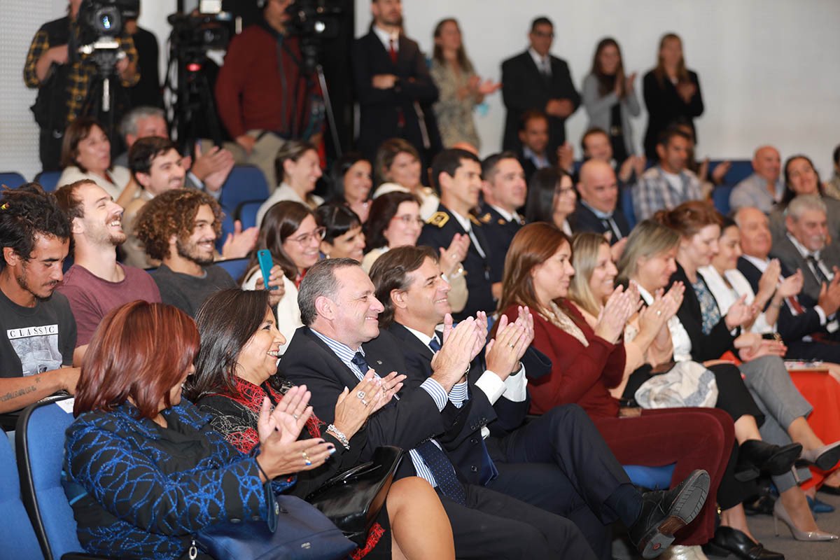 sembrandouy's tweet photo. Hoy compartimos los resultados y evaluamos la experiencia de la primera edición del Programa Sembrando Nuestra Huerta,  ejecutado por Huerta en Casa en conjunto con el Ministerio del Interior y el Instituto Nacional de Rehabilitación. https://t.co/LW5qL1F1mk
