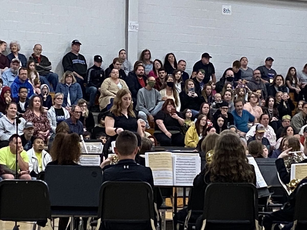 wmswildcat's tweet photo. The WMS 6th Grade band in their first Spring Concert! @TheKCSD #YouBelong #ProudToBeAWildcat #BandRocks https://t.co/BPjpehJ6cO