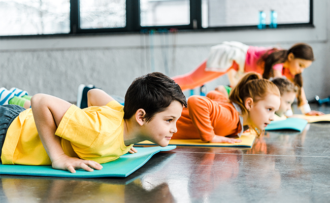 UQHealth's tweet photo. @StephDuncombe from #UQ’s School of Human Movement and Nutrition Sciences spoke with @brisbanetimes about how high-intensity interval training could be used to improve the health of school children.

Read the article: https://t.co/LNnqTSzGwb

@stuartlayt #Health #Exercise https://t.co/yXSognpwES