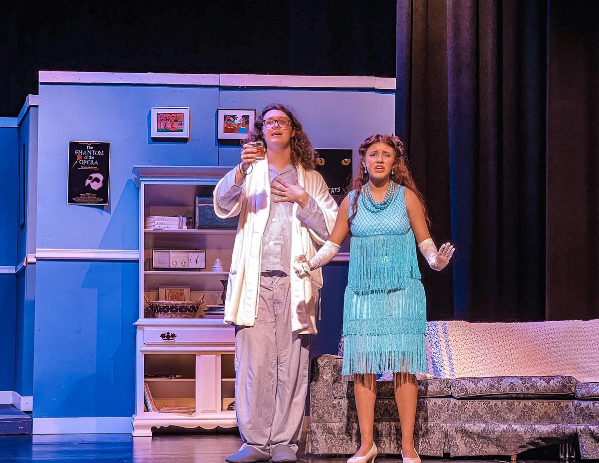 Weiss Theater tweet media