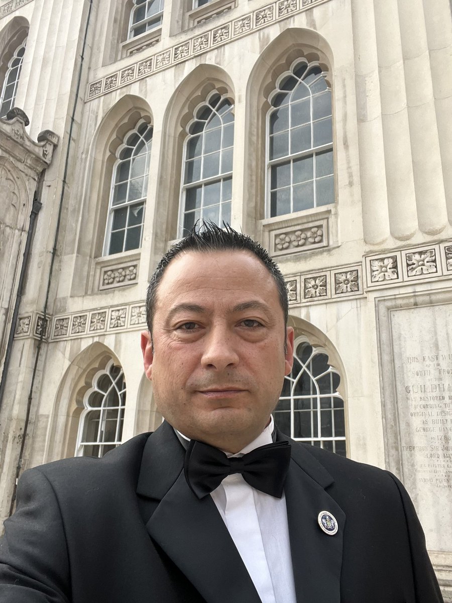 CharlesAdvice's tweet photo. @CISI 30th Anniversary Dinner at The GuildHall representing @CISI_Cyprus https://t.co/2ZpLfpWwqn