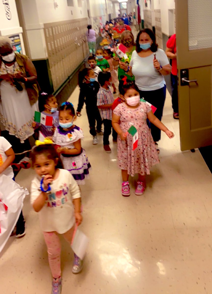 janetrodarte21's tweet photo. Happy 5 de mayo! @BrowningElem @yvonne_cortina @GarciaAnnieM https://t.co/bGecst1omI