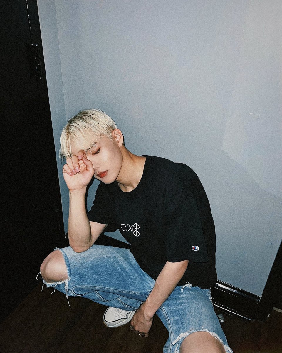 cixnematic's tweet photo. #SEUNGHUN #김승훈 #CIX #씨아이엑스 https://t.co/iDs2AeQNma